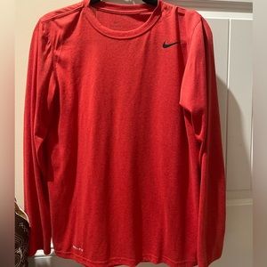 Nike Men’s The Nike Tee Dri-Fit Size Small